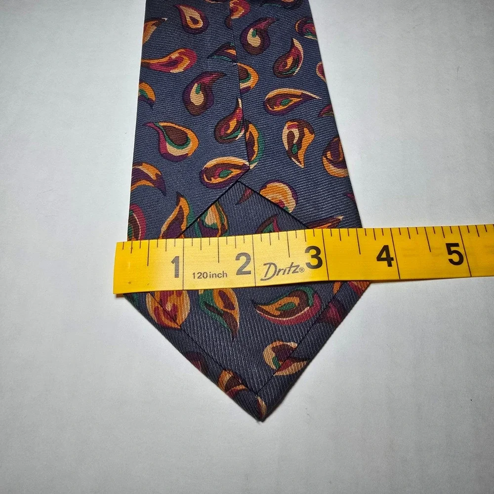 Leonard Paris Mens Silk Paisley Necktie Navy Blue Orange Made in Italy